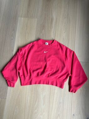 Nike: Womens Sportswear Phoenix Fleece Oversized Crew-Neck Sweatshirt